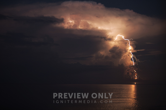 Lighting In A Night Sky Over The Ocean - Stock Photos | Kevin Carden